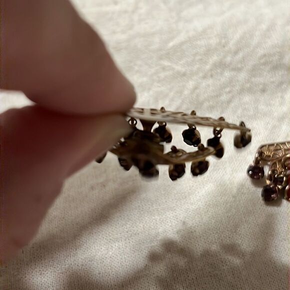 Vintage Gold-Tone Filigree Fan Clip-On Earrings with Beaded Fringe - Picture 6 of 8